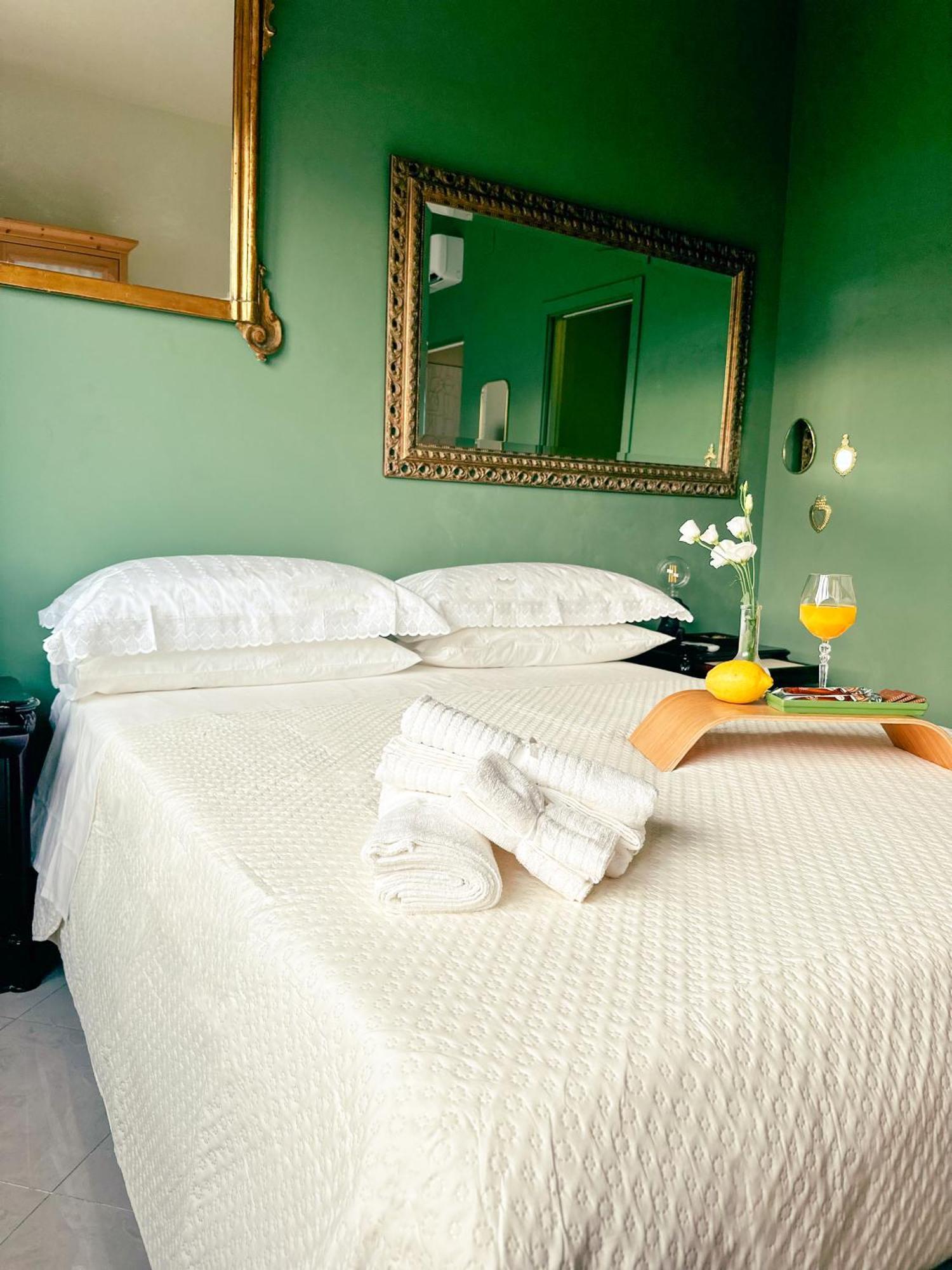 B&B Restanza Salerno Luaran gambar